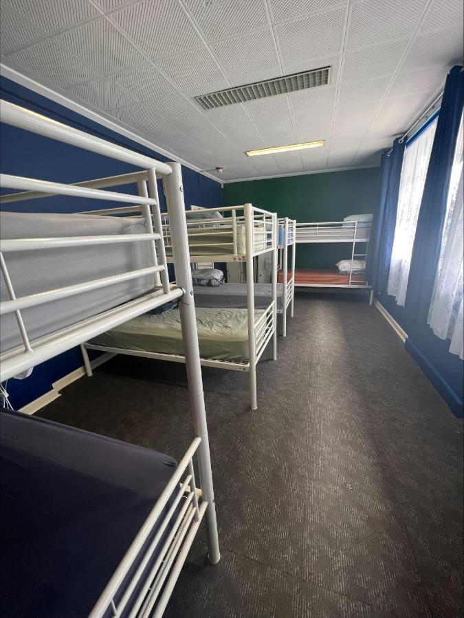 Port Adelaide Backpackers Hostel Buitenkant foto